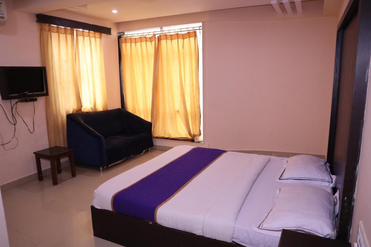 Smilestay Bns Lodge Bangalore Exterior photo