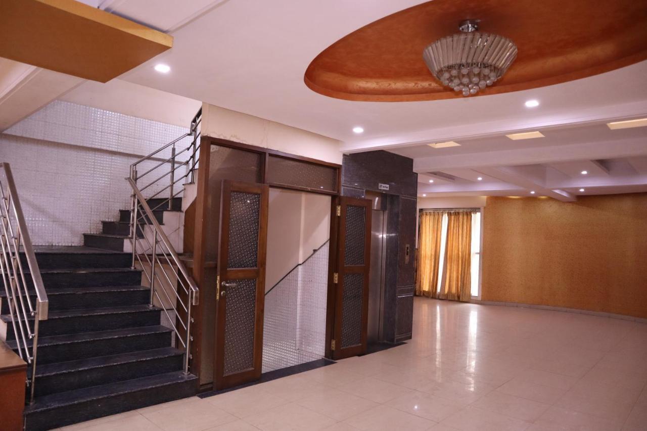 Smilestay Bns Lodge Bangalore Exterior photo